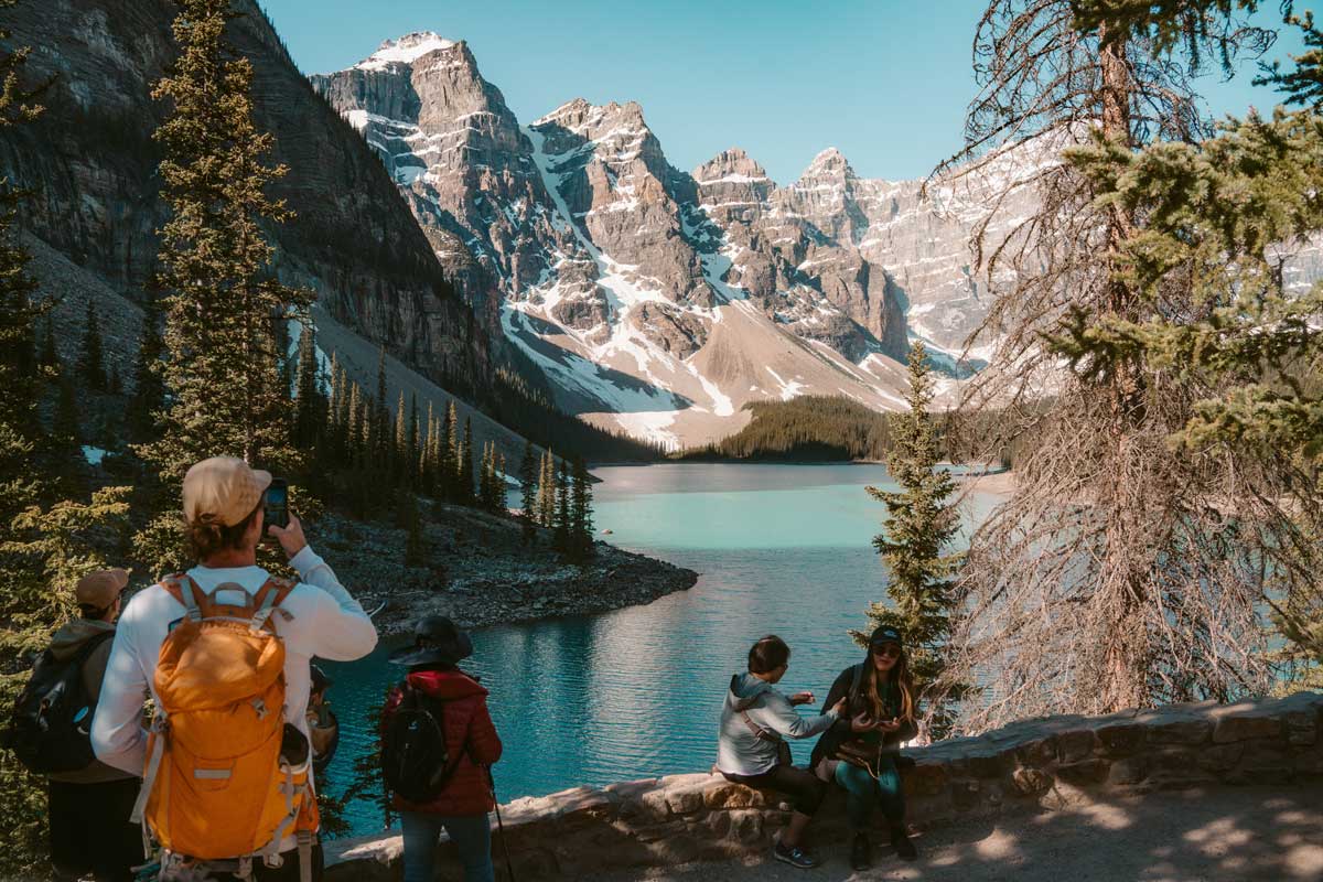 Moraine Lake Shuttles